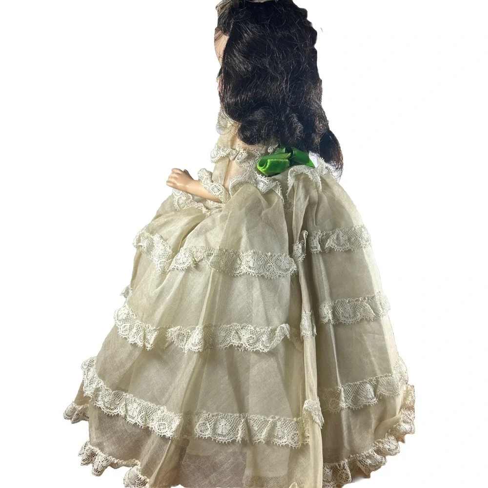 Madame Alexander this vintage